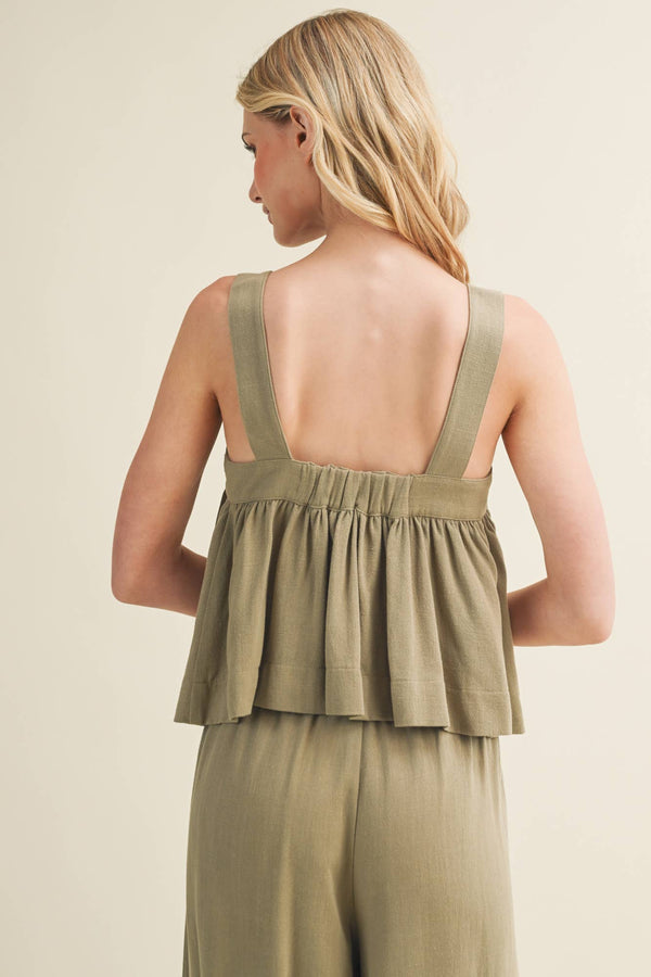 Architectural Bow Gathered Square Top