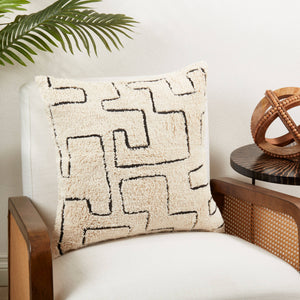 Splendor Tufted Throw Pillow