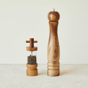 Victoria Salt/Pepper Mill