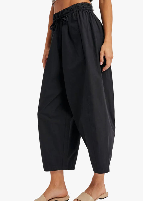 Cera Paperbag Barrel Pants